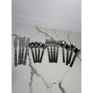 Vintage Northland Stainless Flatware Set 16pc Japan Textured Scroll Desig